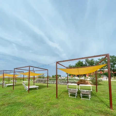 Il Girasole Nel Delta Del Po Dependance Курортный комплекс Ariano nel Polesine